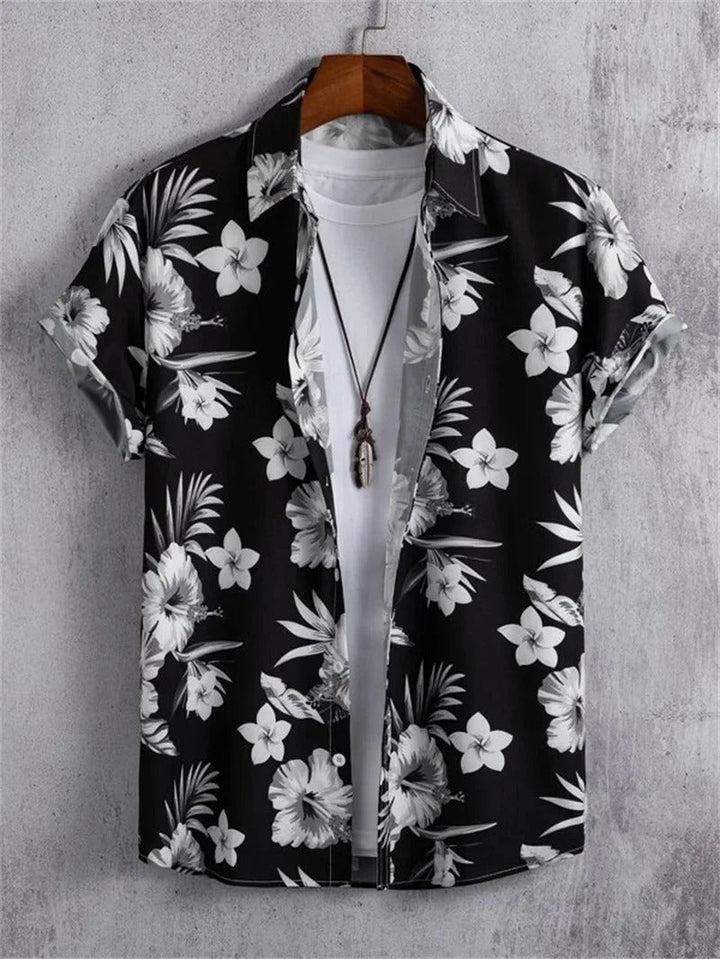 Smart casual men's summer shirt, unique print, short sleeve design.