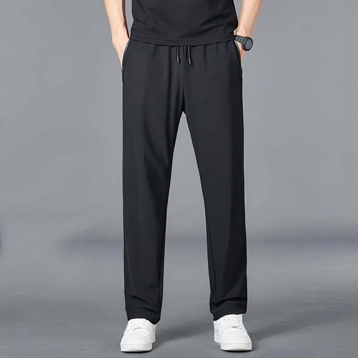 Versatile men's stretch cargo hiking pants, perfect for travel, gym, or casual outdoor wear.