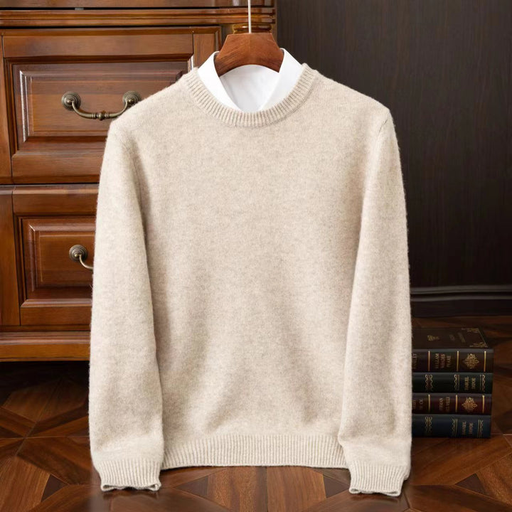 Soft-feel men's Redmond knit pullover, ideal for cozy winter fashion & refined casual wear.