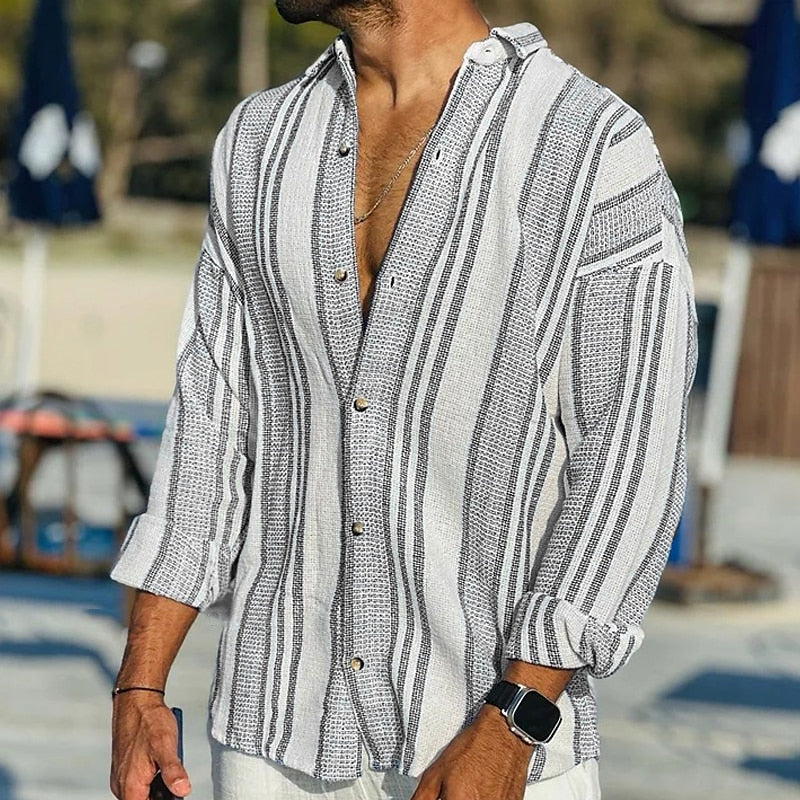 Striped men's summer shirt with long sleeves & relaxed fit, ideal for casual button-down everyday wear.