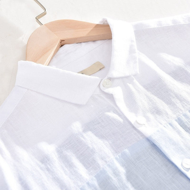 Modern men's casual shirt, relaxed fit with stylish contrast panels, ideal for comfortable everyday fashion.