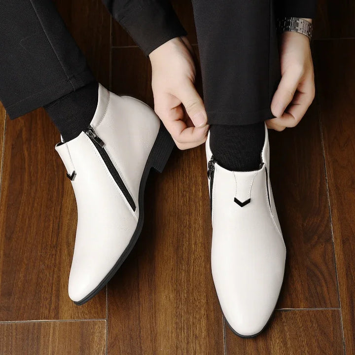 Men's classic retro ankle boots. Polished black dress shoes offering comfort, durability, and elegant style.