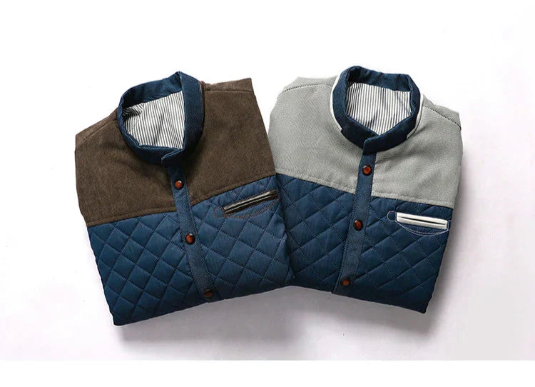 Comfortable men's retro windbreaker jacket, perfect lightweight outerwear for spring and fall.