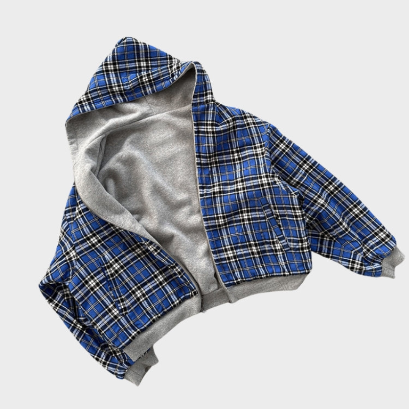 Streetwear men's reversible oversized hoodie, featuring a relaxed fit and versatile hooded design.