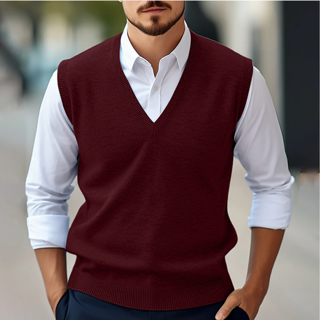 Stylish men's V-neck vest for effortless layering. Ideal for a smart casual or business casual look.