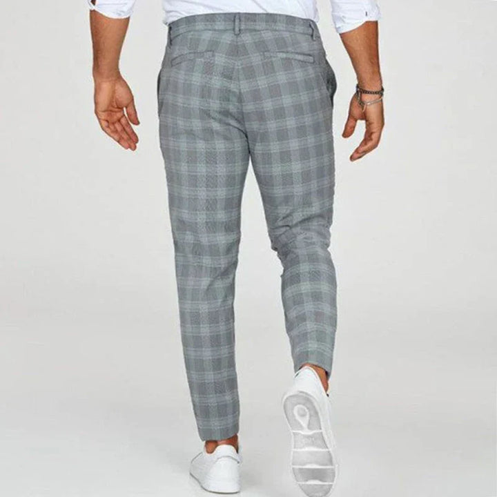 Men's fashion slim fit checked cropped trousers, perfect for smart casual or dressy outfits.
