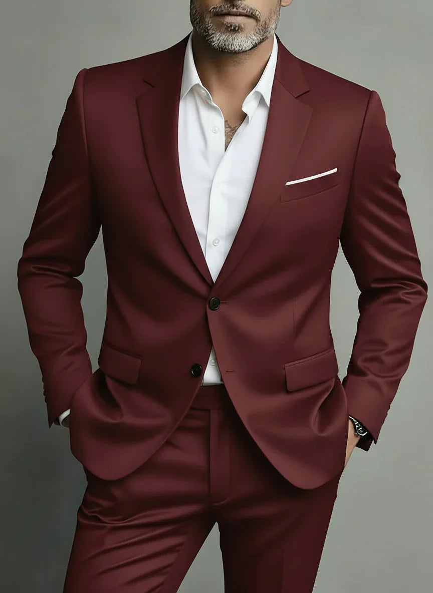 Men's slim fit two-piece suit, ideal for business meetings or formal evening events. Tailored for a modern look.