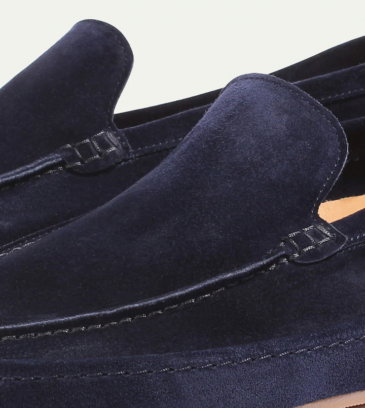 Classic men's slip-on loafers, cushioned for excellent comfort and everyday casual style.