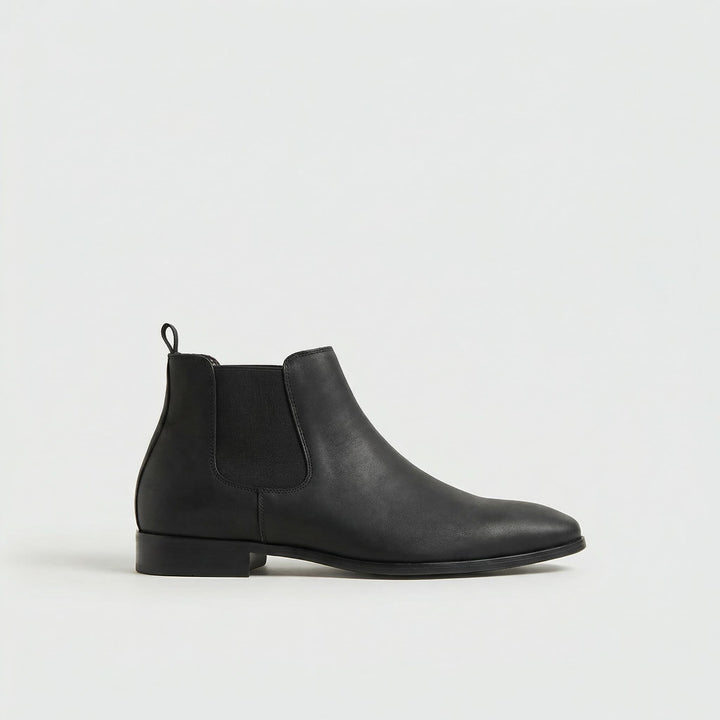 Men's Stratton Chelsea boots, versatile ankle slip-on footwear for everyday style and comfort.