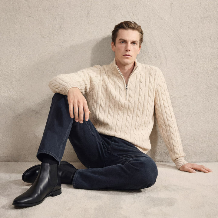 Modern gray men's Stratton Chelsea boots, elegant slip-on ankle boots for a refined casual look.