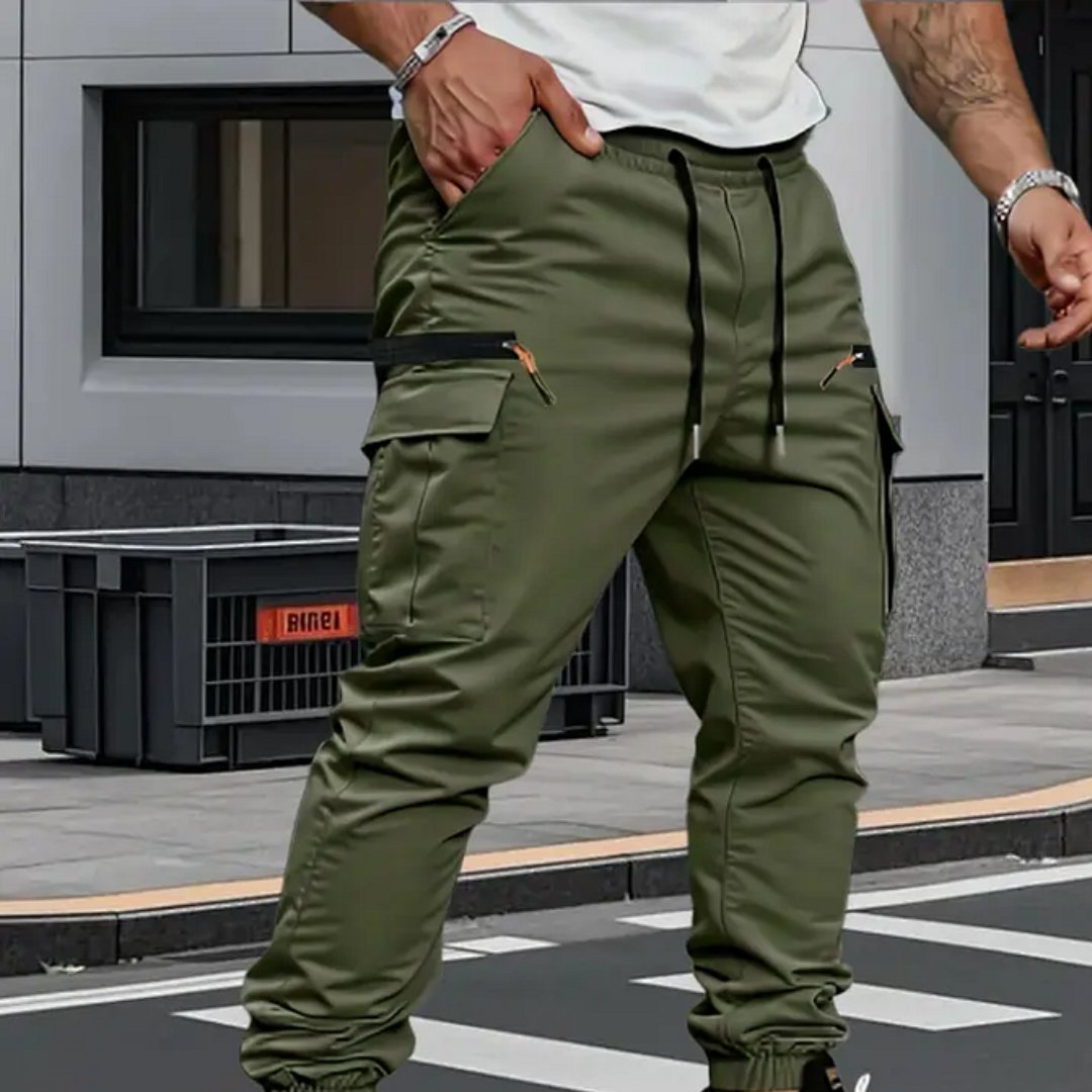Modern men's jogger cargo pants with a tapered fit & stretch fabric. Multi-pocket design for practical everyday fashion.