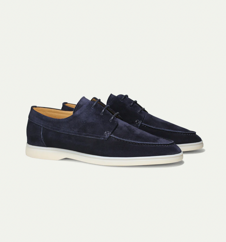 Classic design men's lace-up loafers. Comfortable casual footwear, a stylish choice for everyday men's fashion.