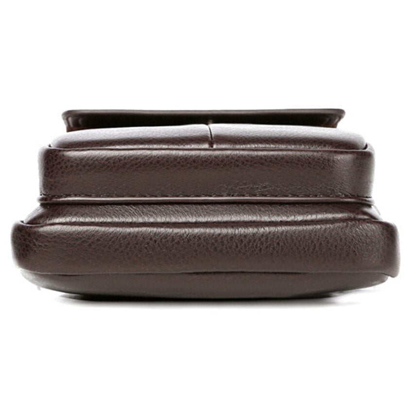 Durable PU leather men's travel bag, a versatile crossbody messenger for modern men.