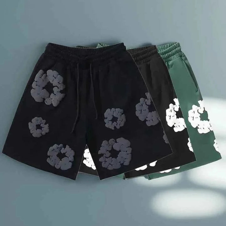 Men's casual shorts with a vibrant floral pattern, ideal for beach and summer vacation.