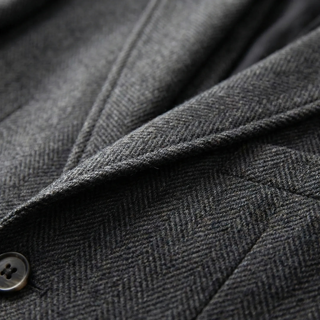 Stylish men's herringbone vest from a 3-piece suit. Adds a refined touch to formal wear, business, or wedding outfits.
