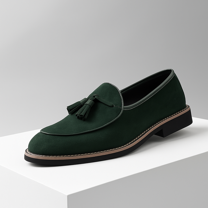 Comfortable men's grey suede tassel loafers with classic tassels, ideal for diverse occasions.