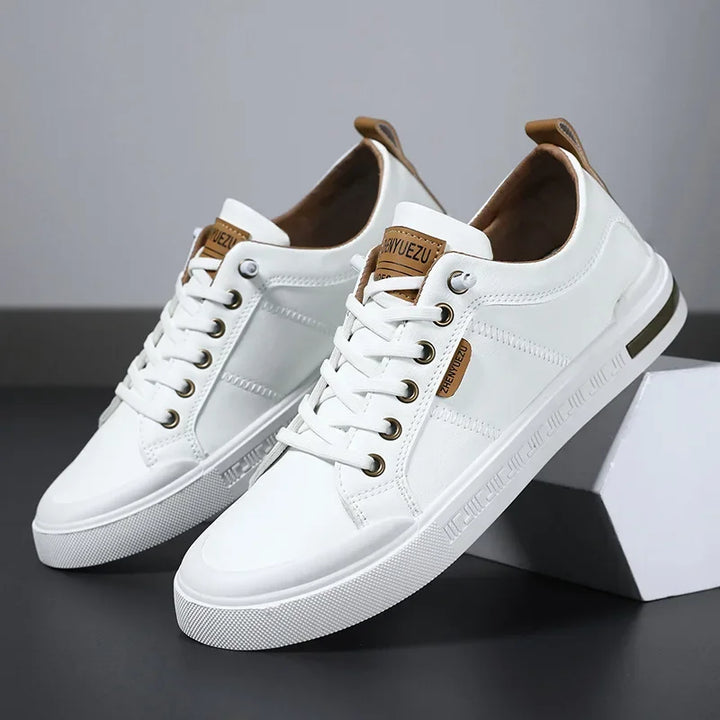 Men's two-tone casual sneakers for everyday style. Comfortable lace-up walking shoes.