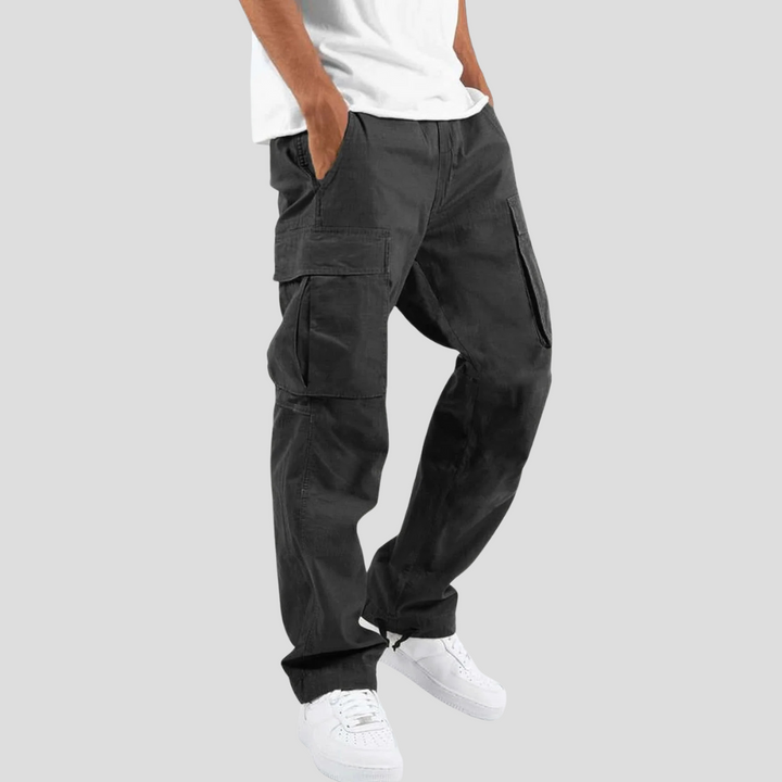 Casual men's cargo pants with an adjustable waist, tapered fit, and ample pockets for daily comfort.