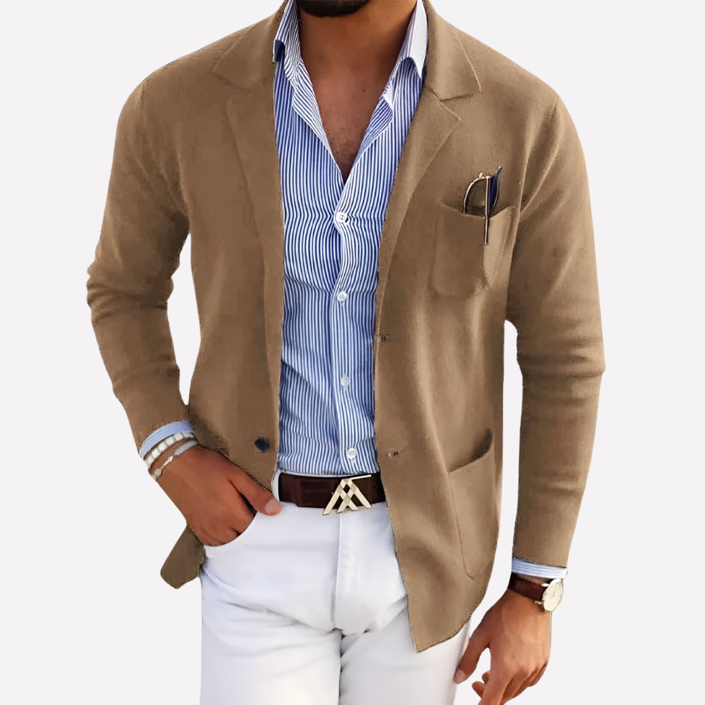 Tailored men's casual blazer, a versatile jacket for modern menswear, offering a smart, relaxed fit.