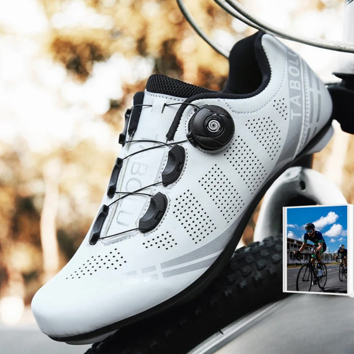 Durable men's SPD cycling shoes for mountain biking trails. Clipless pedal compatible bike footwear.