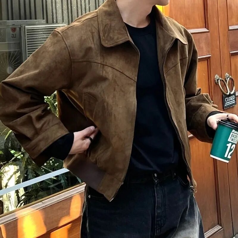 Men's versatile vintage zip jacket, excellent for comfortable layering and everyday fashion.