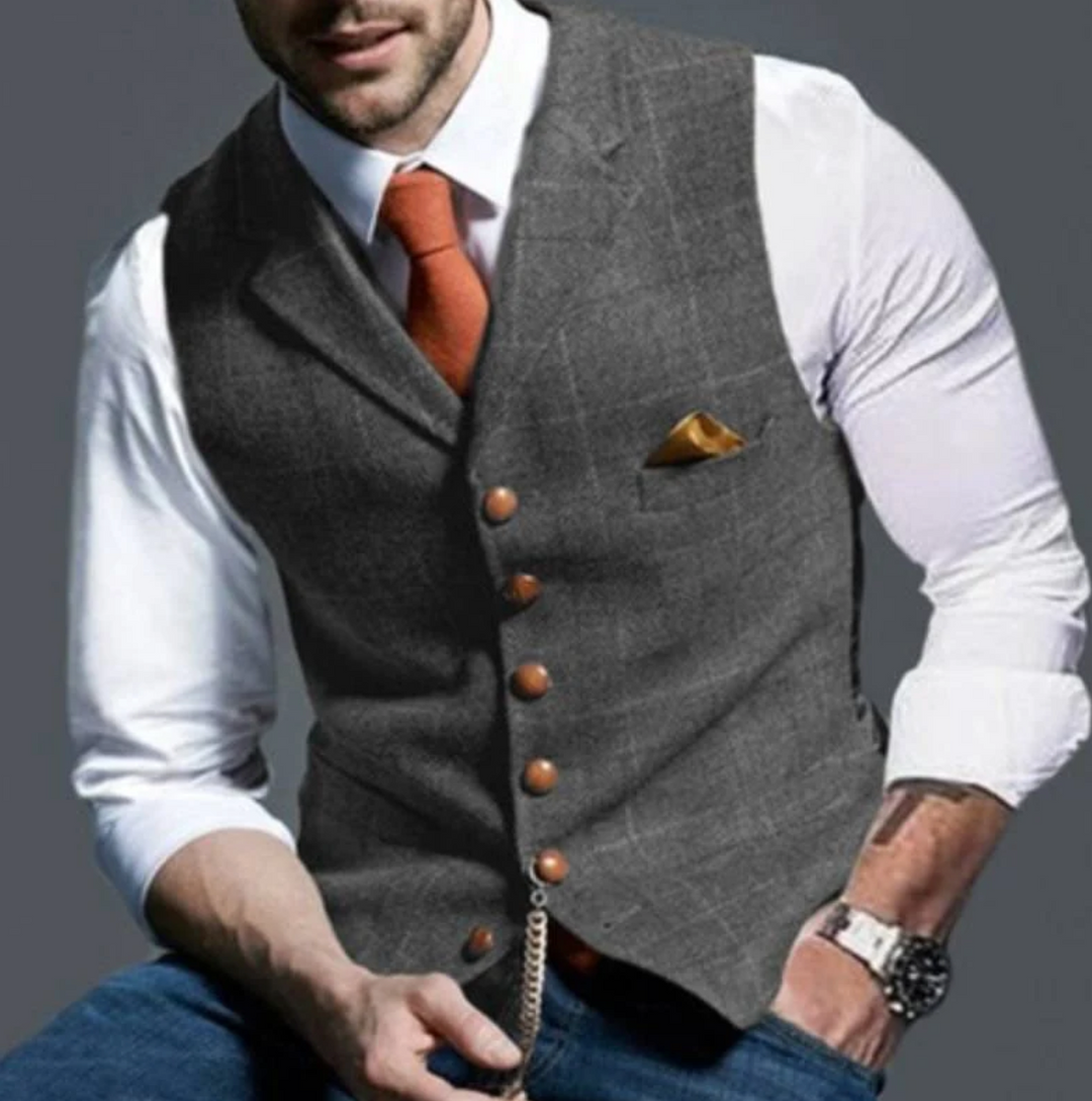 Adjustable men's vintage waistcoat, classic style. Perfect for formalwear, business casual, or retro fashion.