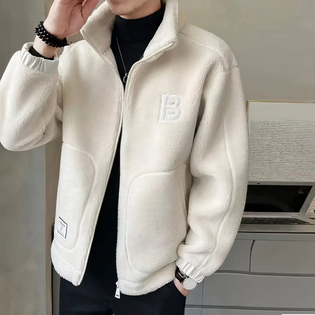 Stylish men's high collar fleece jacket for autumn & winter. Versatile casual outerwear, ideal for cold weather.