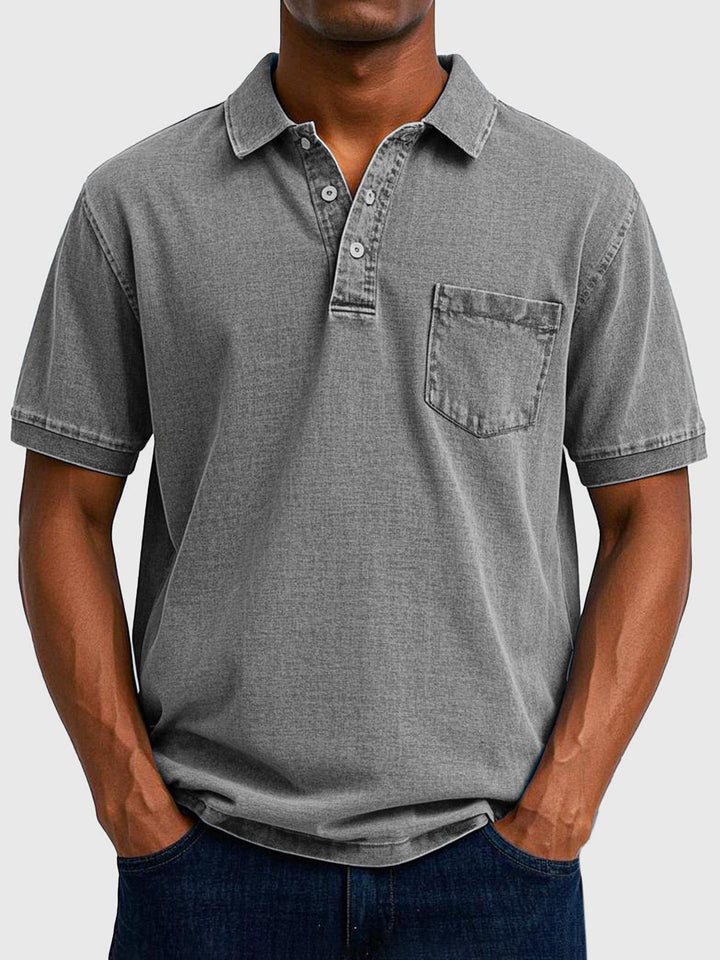 Casual men's polo top: Effortless style with a button neck, essential for a comfortable summer wardrobe.