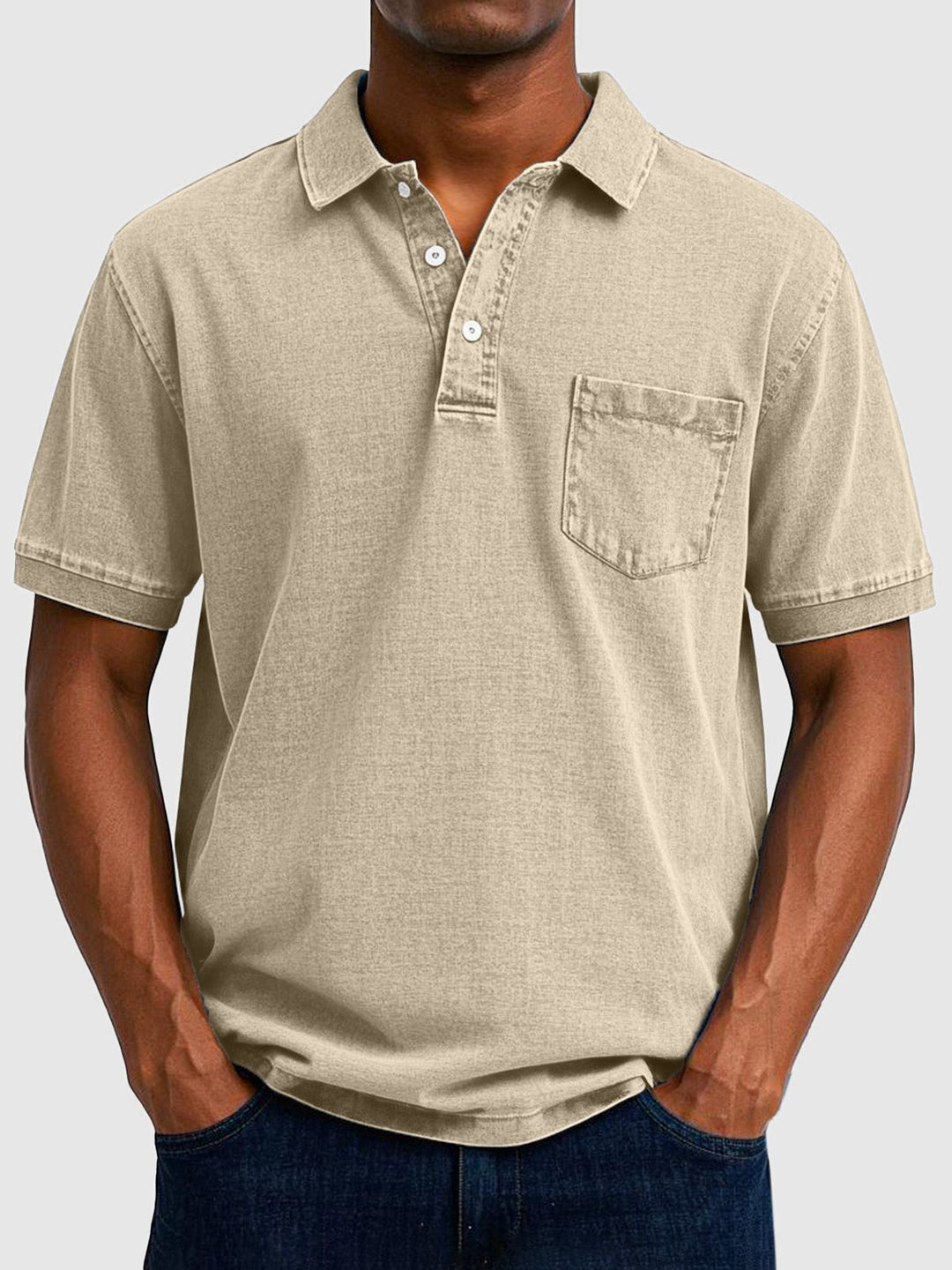 Everyday men's polo top: Stylish washed fabric, short sleeves. A comfortable wardrobe essential for men.