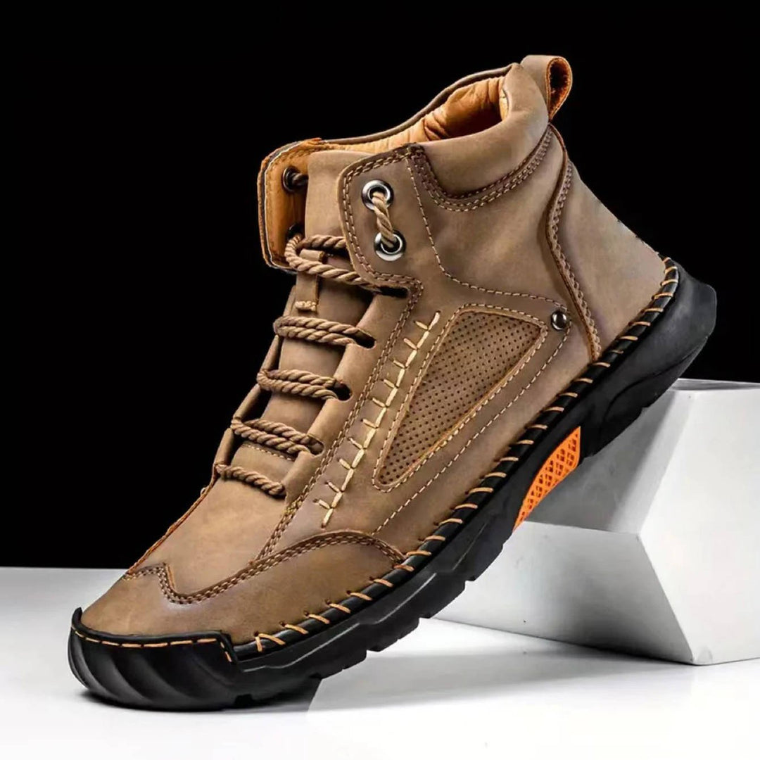 Comfortable & durable men's waterproof hiking boots with arch support for long outdoor treks.