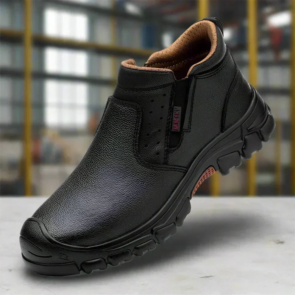 Men's waterproof steel toe safety shoes, wide fit work boots for construction. Durable & slip-resistant protection.