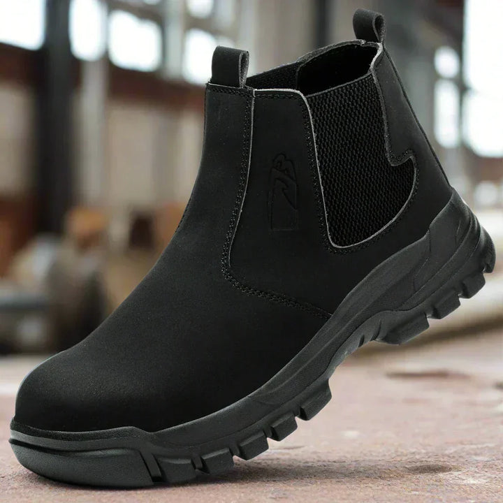 Durable men's waterproof work boots featuring steel toe, wide fit, and slip-resistant sole for industrial safety.