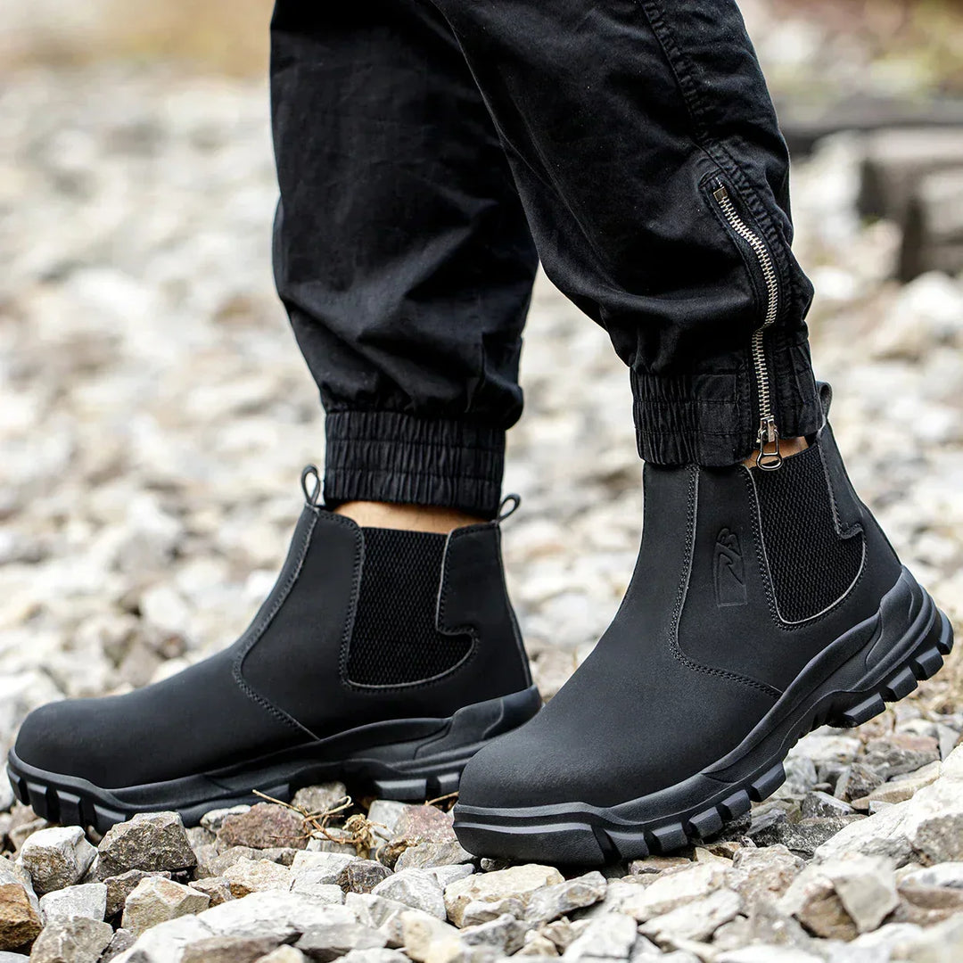 Comfortable men's wide fit safety work boots, waterproof & steel-toed, ideal for long hours in demanding jobs.