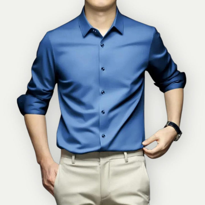 Stylish men's long sleeve dress shirt, wrinkle-free and easy care. Perfect for casual or business attire.