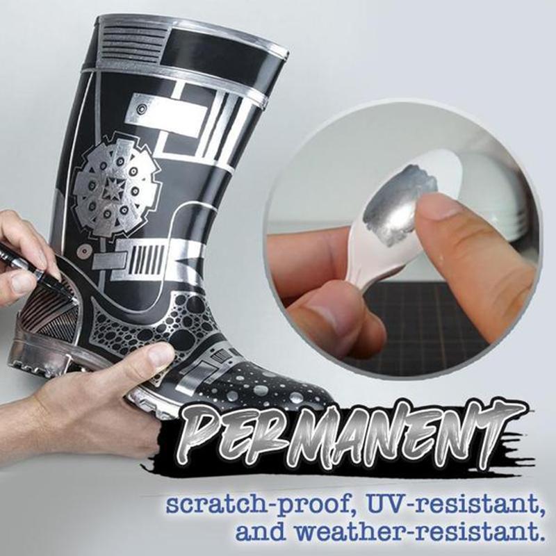 Artwork created with a Reflective Art Pen, highlighting the chrome marker's permanent mirror effect.