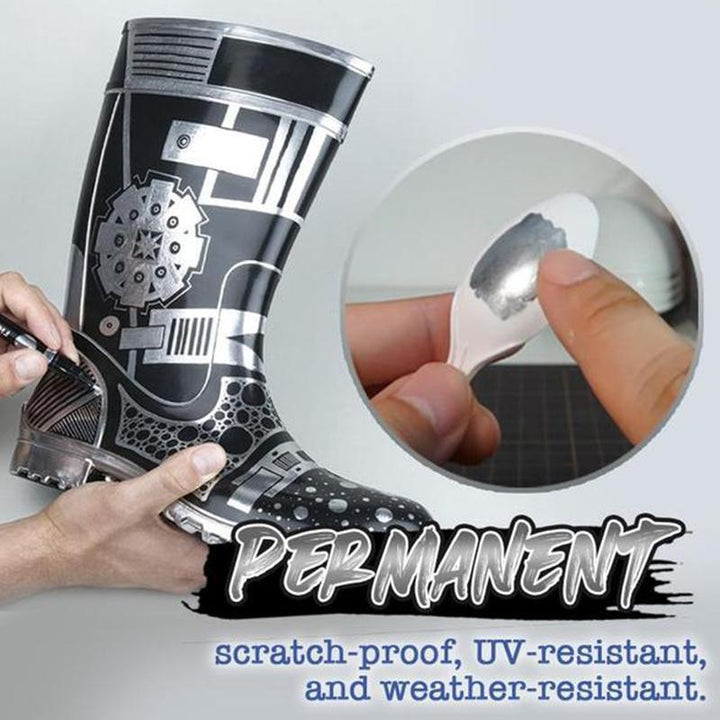Artwork created with a Reflective Art Pen, highlighting the chrome marker's permanent mirror effect.