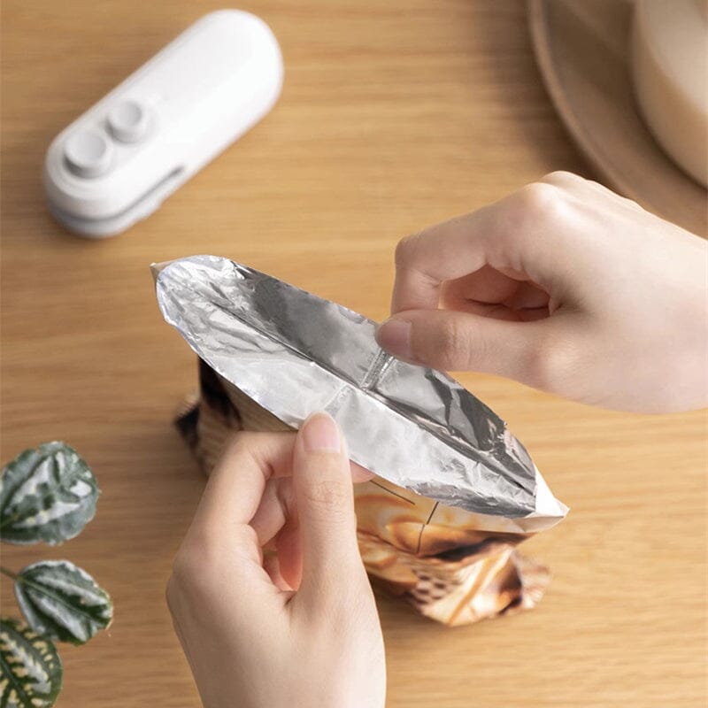USB rechargeable chip bag sealer with cutter, a versatile kitchen gadget for food storage solutions