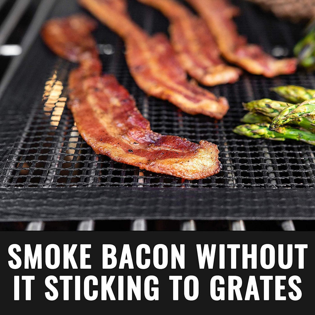 Set of non-stick grill mats for barbecue, perfect cooking tool and easy clean kitchenware