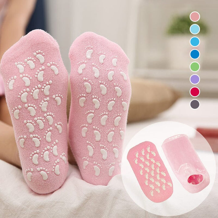 Pair of unisex gel-lined moisturizing socks for soft, hydrated feet, ideal for dry skin relief.