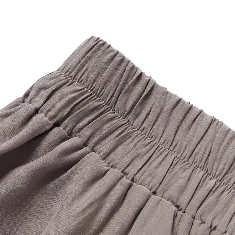Comfortable plus-size wide-leg pants for women, a versatile choice for professional office attire.