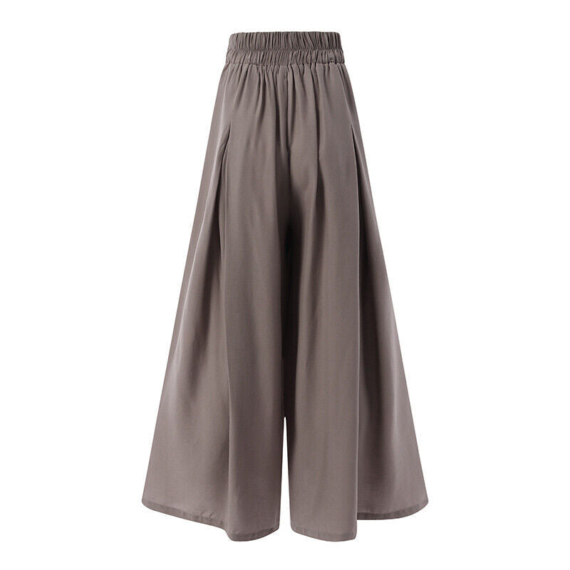 Versatile plus-size wide-leg palazzo pants, perfect for comfortable women's office fashion.