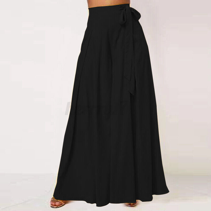 Comfortable plus-size women's palazzo pants in a wide-leg style, ideal for fall office fashion.