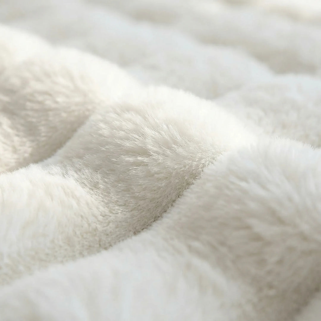 Statement flower bubble area rug, soft plush with memory foam, perfect modern home decor for living room or bedroom.