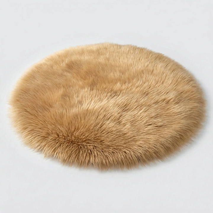 Living room area rug: plush shag, wavy Flowique pattern, and non-slip backing for modern comfort.