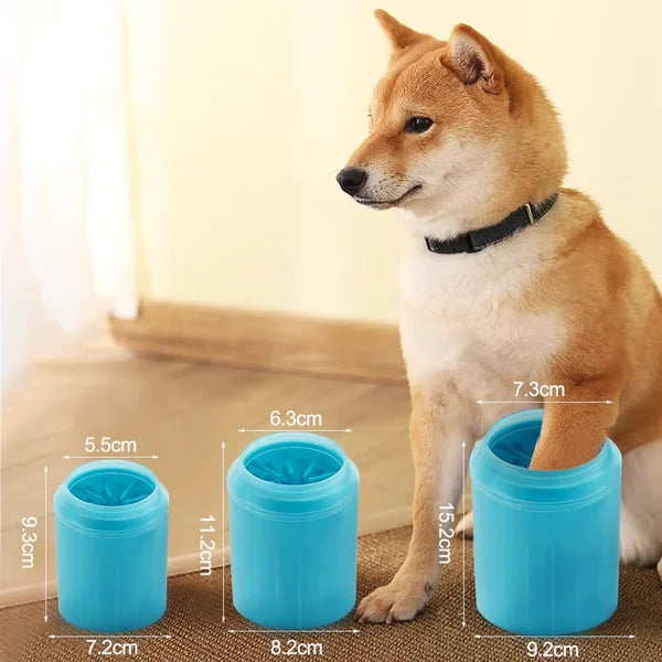 Blue portable paw cleaner cup, featuring a non-slip base for stable dog grooming.