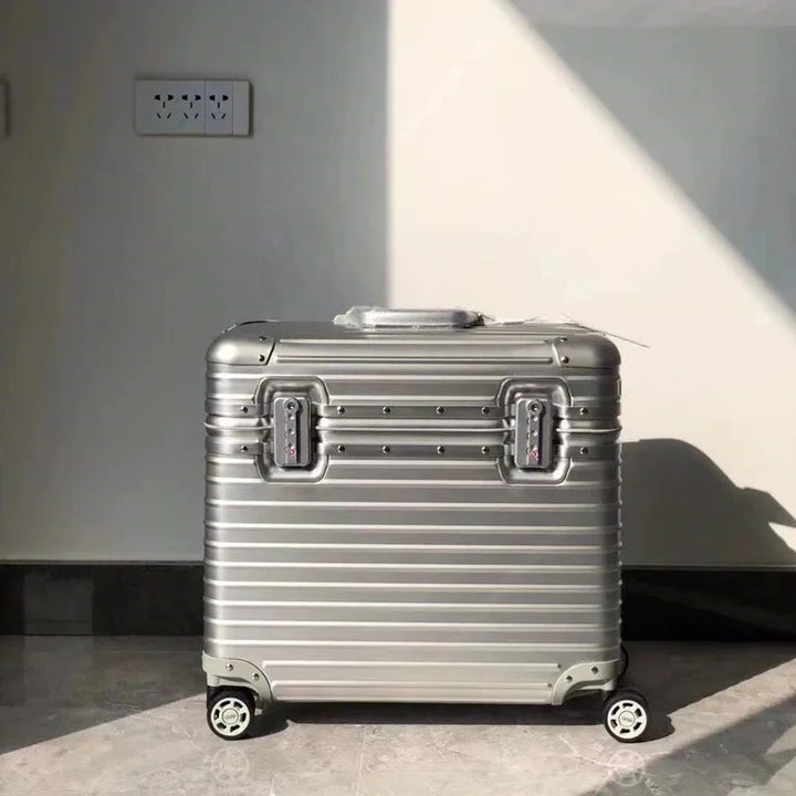 Secure unisex aluminum hardshell checked luggage with TSA approved lock for peace of mind while traveling.