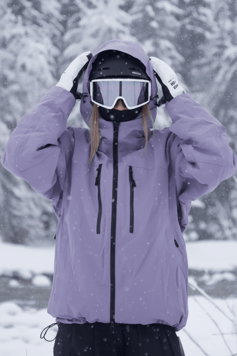 Durable black ski & snowboard jacket, windproof and snowproof for extreme cold weather outdoor sports.