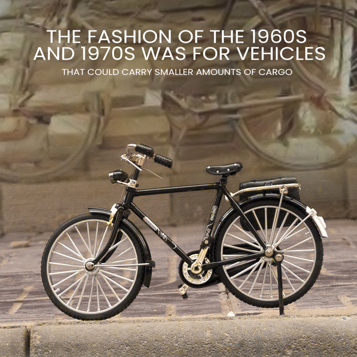 Detailed retro bicycle model, perfect miniature ornament for desks or shelves