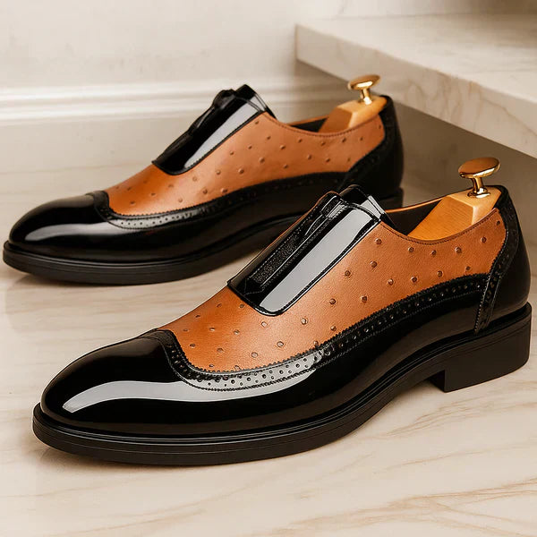 Elegant leather men's Oxford dress shoes. Ideal formal footwear for business meetings & special occasions.