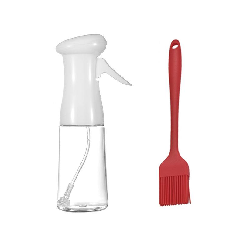 Detailed image of the nozzle of the Kitchen Oil Sprayer, ensuring fine mist for healthy cooking